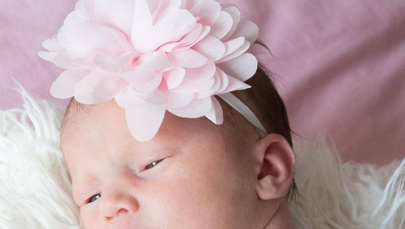 Pasgeboren baby — kraamzorg in Hellevoetsluis